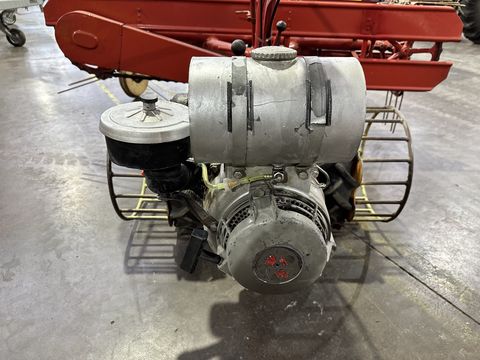 Aebi AM 7 Motormäher mit Fingerbalken und Bandrechen