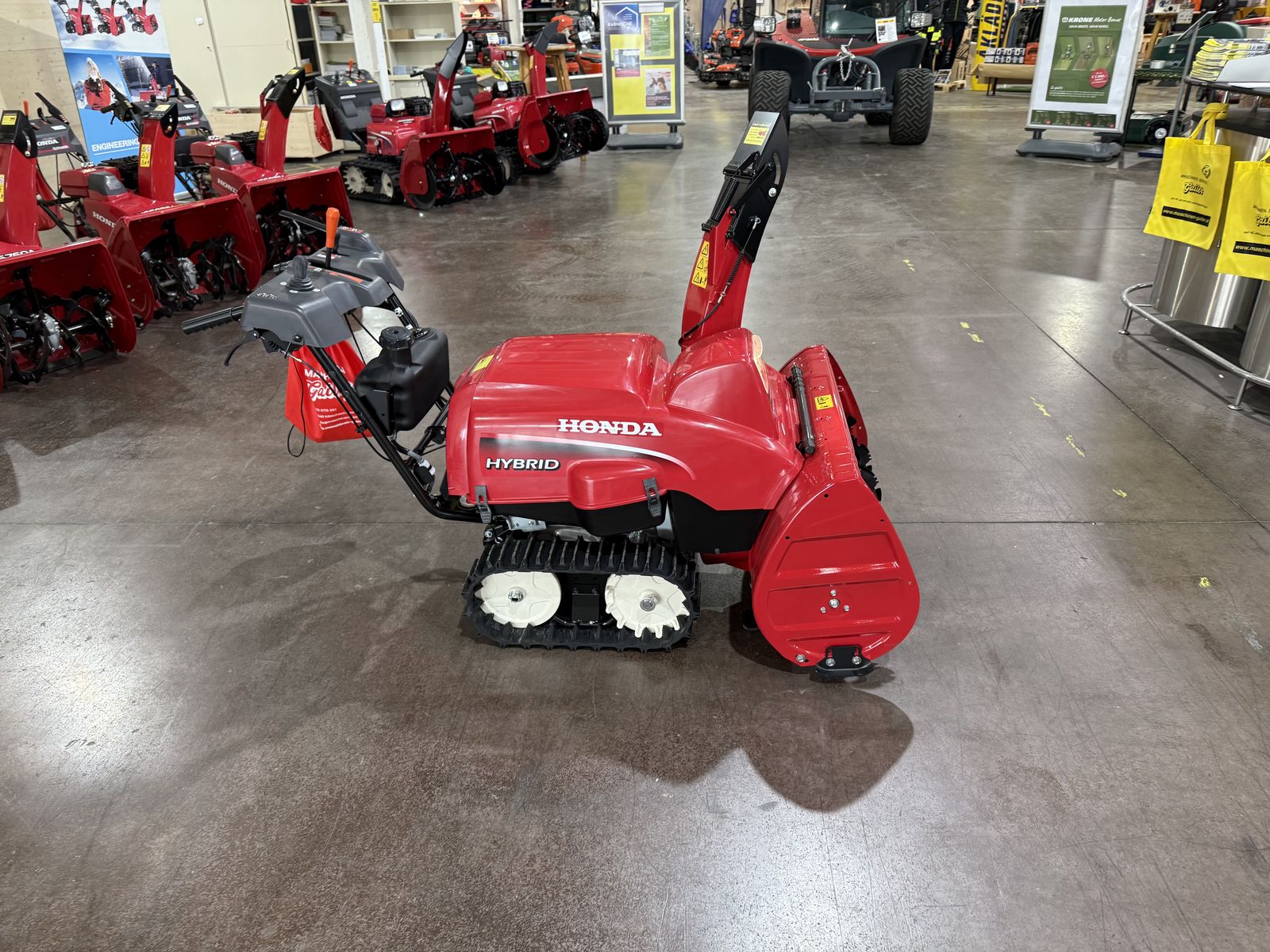 Honda HSS 1380i1 TD Hyrbid Schneefräse 2