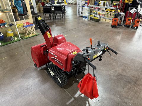 Honda HSS 1380i1 TD Hyrbid Schneefräse