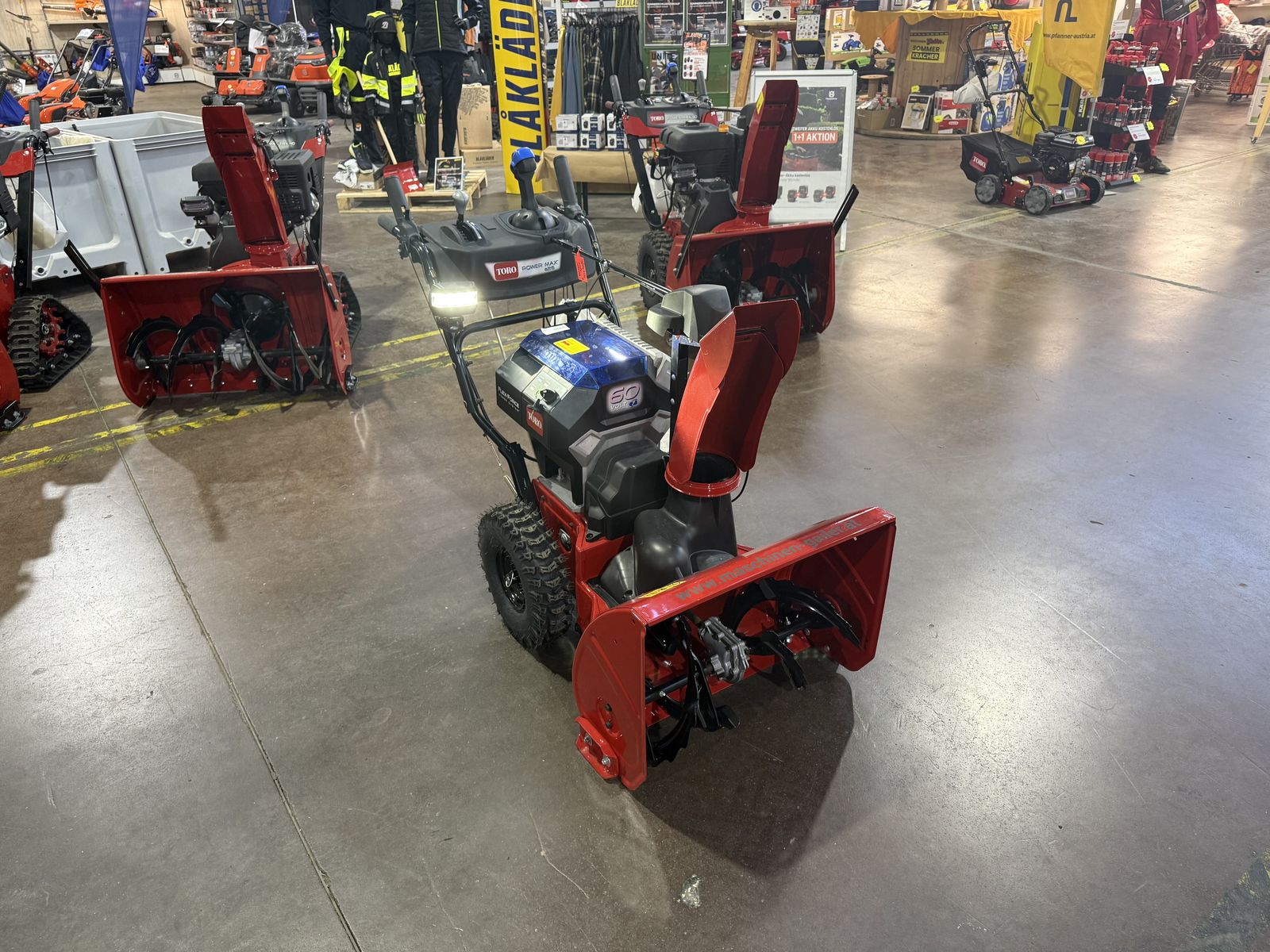 Toro Power Max V60 e26 Schneefräse mit Akkuantrieb 1