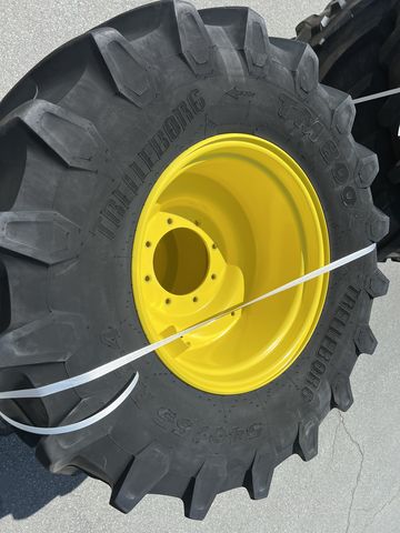 Trelleborg Kompletträder zu John Deere, Fendt 300 u. 500
