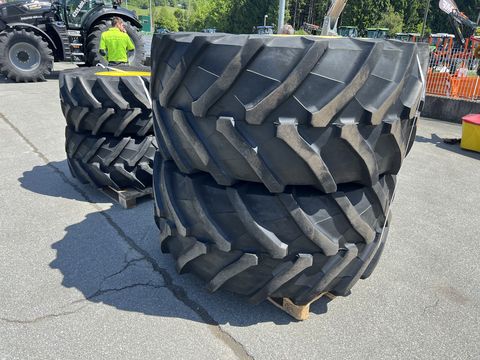 Trelleborg Kompletträder zu John Deere, Fendt 300 u. 500