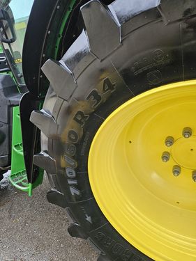Trelleborg Kompletträder zu John Deere, Fendt 300 u. 500