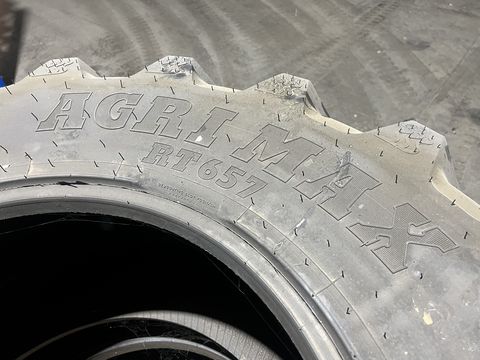 BKT 540/65R28 RT657