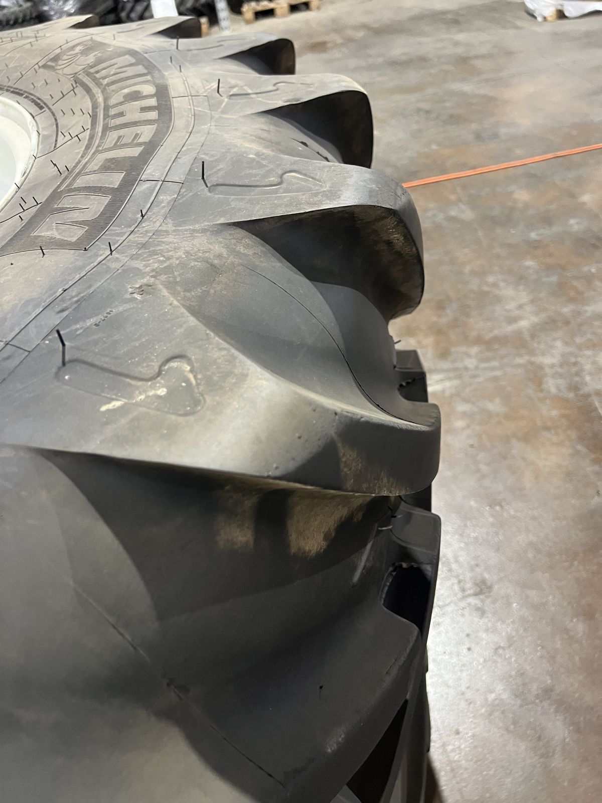 Michelin Steyr Multi 600/60R30 u. 440/65R20 1