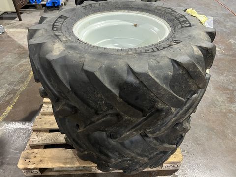 Michelin Steyr Multi 600/60R30 u. 440/65R20