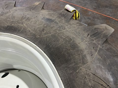 Michelin Steyr Multi 600/60R30 u. 440/65R20
