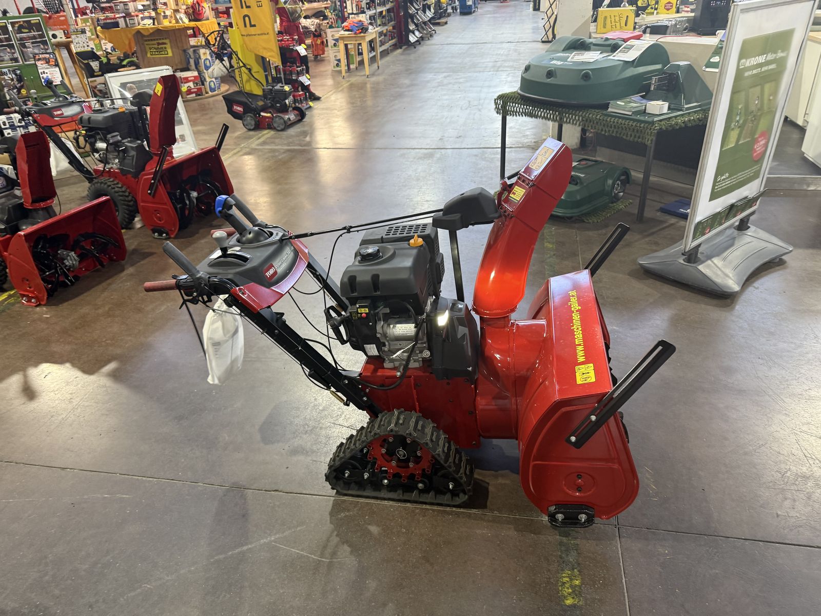 Toro Power Max TRX HD 1428 OHXE Schneefräse mit Raupe 2