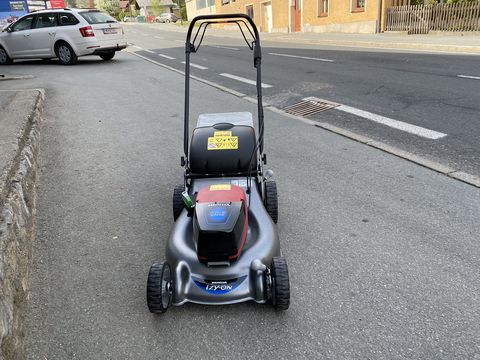 Honda Akkumäher-SET HRG 466 XP