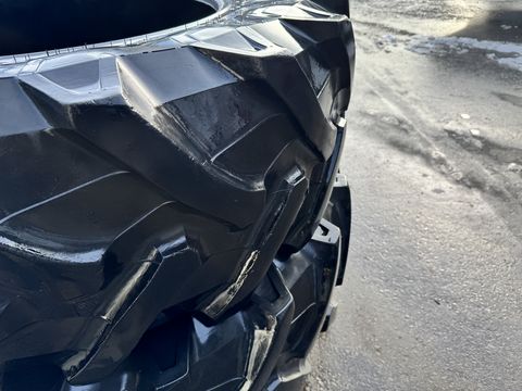 Pirelli 420/70-R30 TM700 ca. 50% guter Zustand