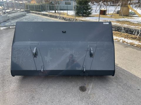 Stoll Robust M 205 Großvolumenschaufel