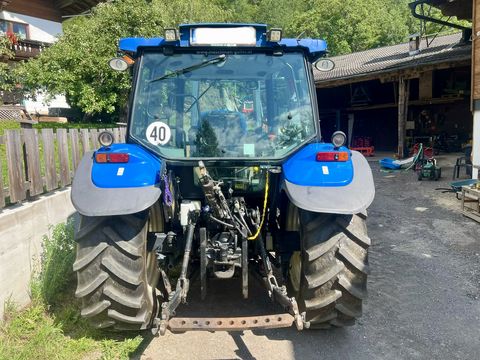 New Holland T5040
