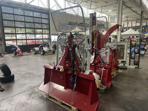 Tajfun Tajfun EGV85 AHK SG mit Hilfswinde HW 550