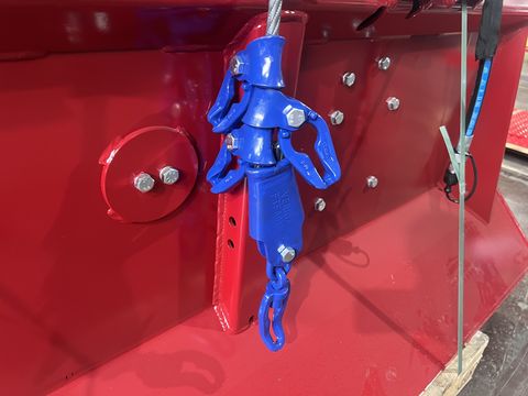 Tajfun Tajfun EGV85 AHK SG mit Hilfswinde HW 550