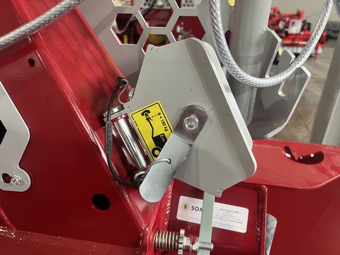 Tajfun Tajfun EGV85 AHK SG mit Hilfswinde HW 550