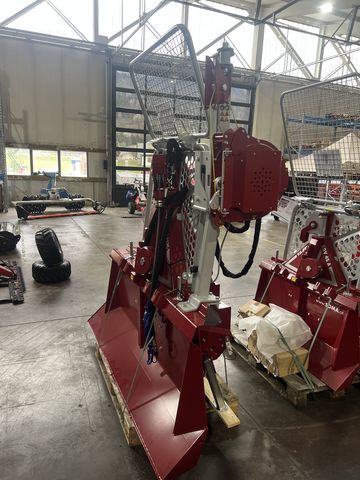 Tajfun Tajfun EGV85 AHK SG mit Hilfswinde HW 550