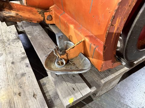 Zaugg Schneefräse 120cm für Kleintraktoren