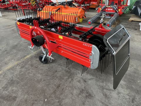 Molon 230/4 zuAebi / Carraro / Reform