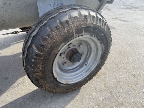 Bauer VB 22 Güllefass mit 2200l Fassungsvermögen