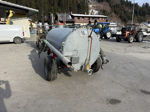 Bauer VB 22 Güllefass mit 2200l Fassungsvermögen