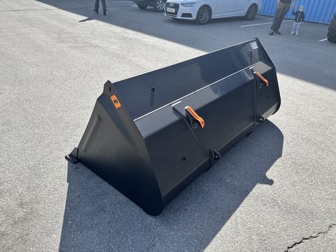 Quicke Volumenschaufel VL 205 mit Euroaufnahme