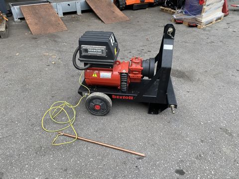 Bertolini 12,5 kVA Zapfwellenaggregat