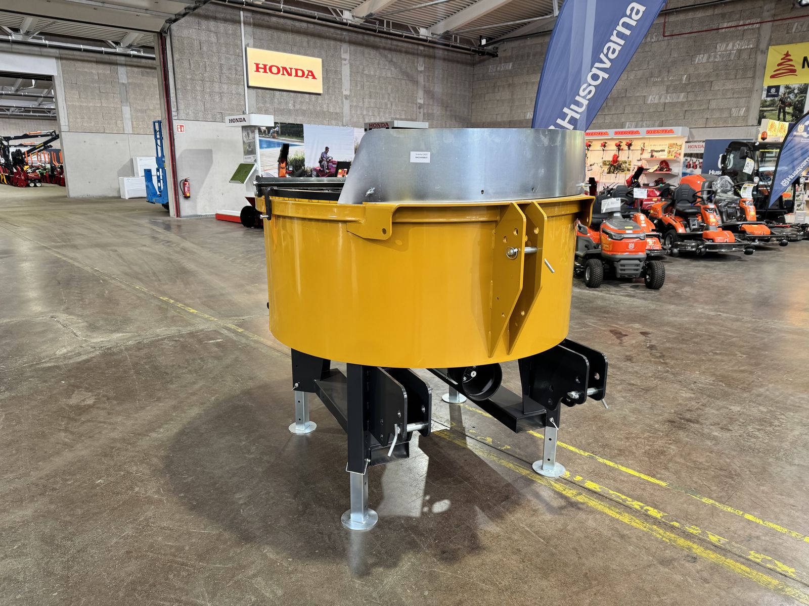 Mammut TM 150 Betonmischer Zwangsmischer 750Liter 2