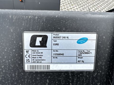 Quicke Volumenschaufel VL 245 mit Euroaufnahme