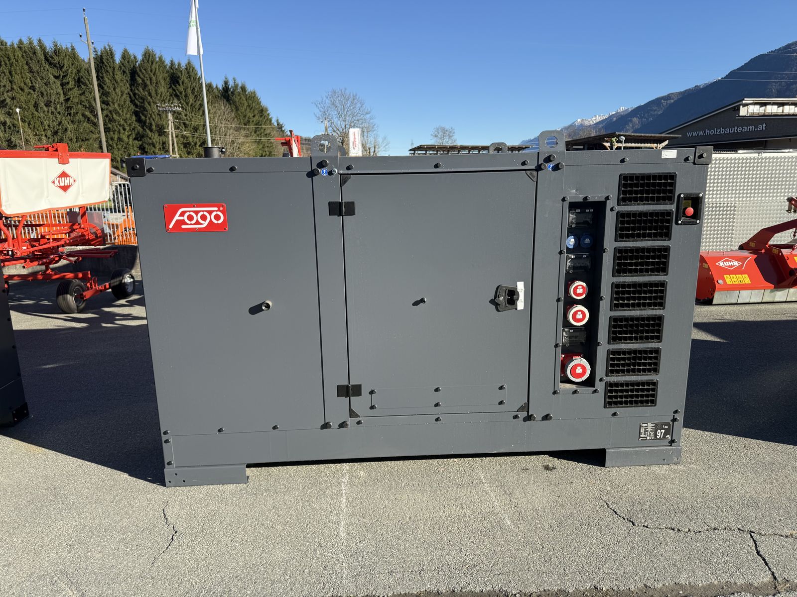 Iveco FOGO FD 80 I-ST mit Steckdosenpaket 2