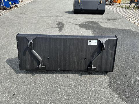 Quicke Universalschaufel CL 150 mit Euroaufnahme