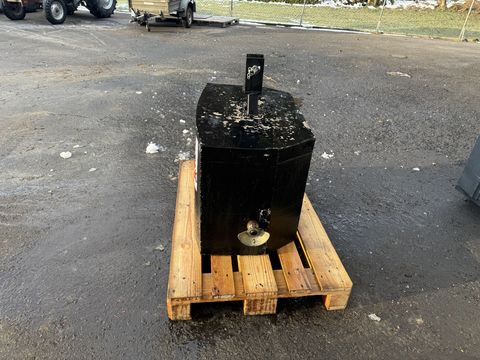 Sonstige Eigenbau McCormick Betongewicht 500kg