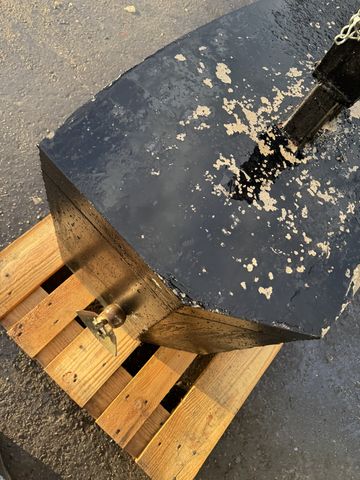 Sonstige Eigenbau McCormick Betongewicht 500kg