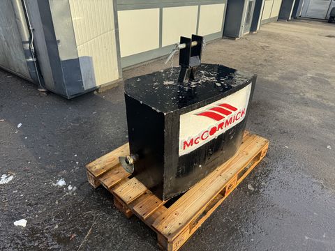Sonstige Eigenbau McCormick Betongewicht 500kg
