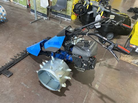 BCS BCS WS 630 mit Stachelwalzen und Freischneider
