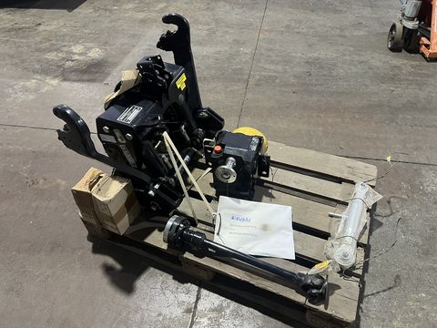 Folger Fronthydraulik u. Frontzapfwelle NewHolland T4.S