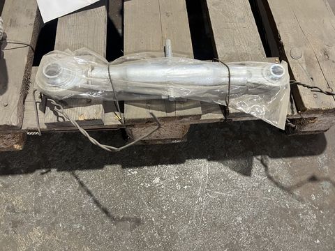 Folger Fronthydraulik u. Frontzapfwelle NewHolland T4.S