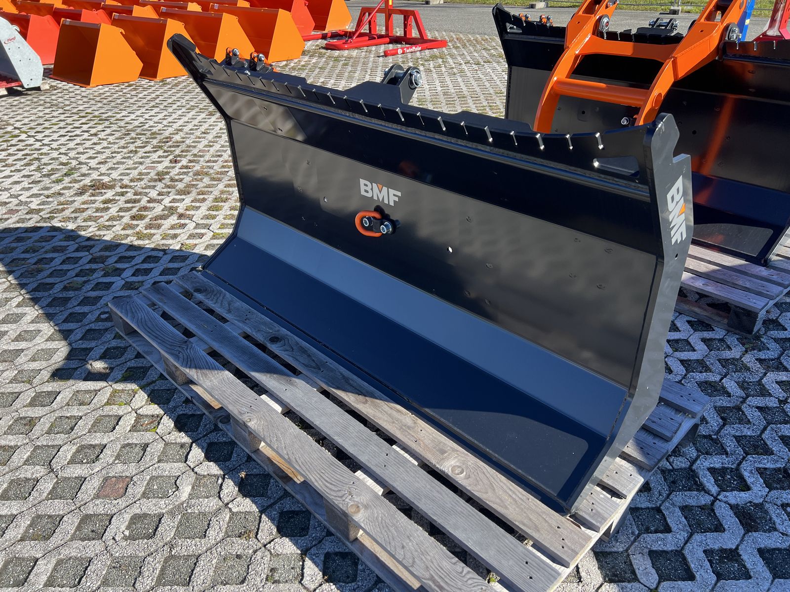 BMF Polterschild 190  1