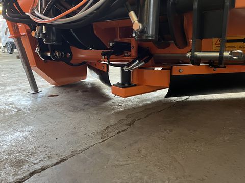 Lesnik PR18 Selbstlade-Tellerstreuer 1000Liter