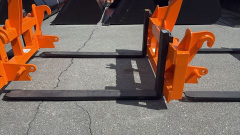 Stekro Palettengabel mit Euro-und Dreipunktaufnahme