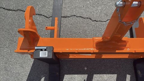 Stekro Palettengabel mit Euro-und Dreipunktaufnahme