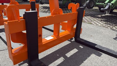 Stekro Palettengabel mit Euro-und Dreipunktaufnahme