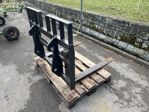 Giant Palettengabel mit Giant - Aufnahme