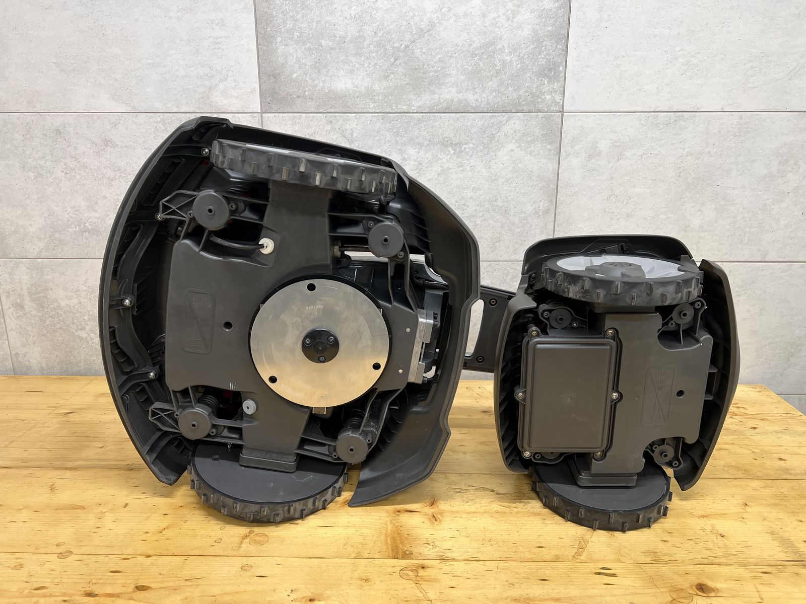 Husqvarna Automower 535 AWD 1