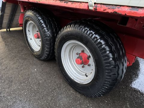 Pühringer 4121 8to Tandem Kipper mit Aufsatzwände