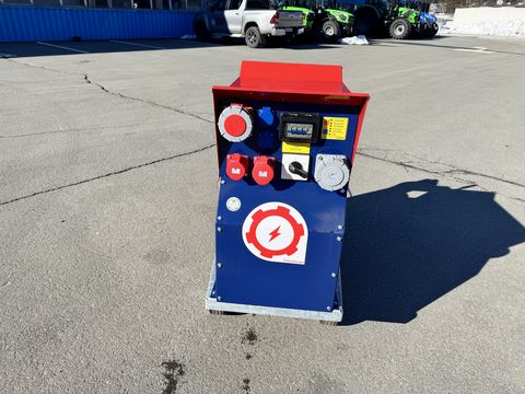 Schneeberger NSGL 42U 540U/min mit AVR Regelung Neuwertig