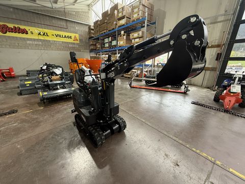 Sonstige Nero MB-600 Minibagger mit 10PS