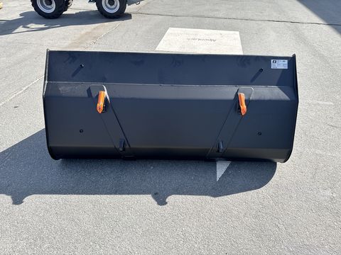 Quicke Volumenschaufel VS 200 mit Euroaufnahme