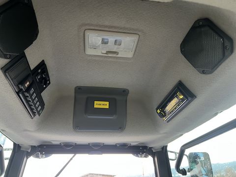 Solis 26 HST 4WD mit Kabine