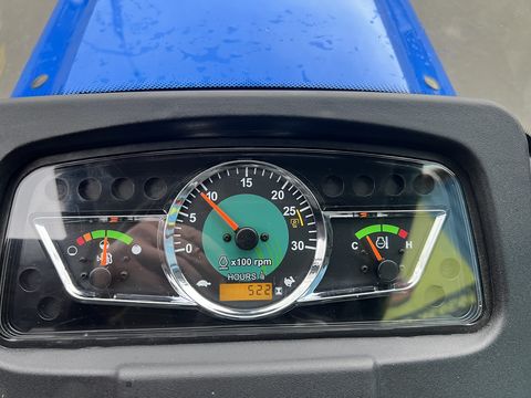 Solis 26 HST 4WD mit Kabine