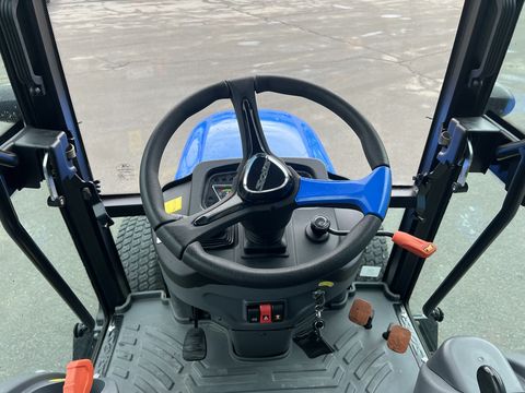 Solis 26 HST 4WD mit Kabine